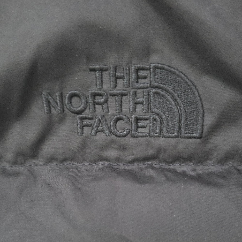 The North Face Women's Black Hooded Puffer Coat - Picture 3 of 4